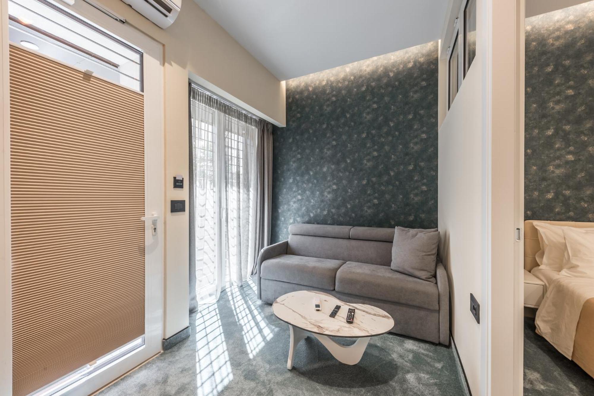 Piazza Luxury Apartments Tirana Exteriör bild