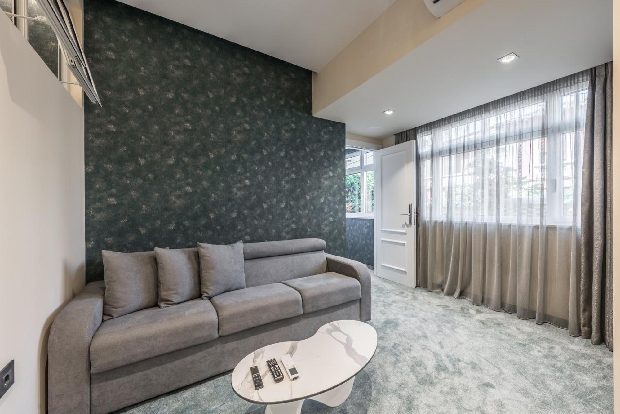 Piazza Luxury Apartments Tirana Exteriör bild